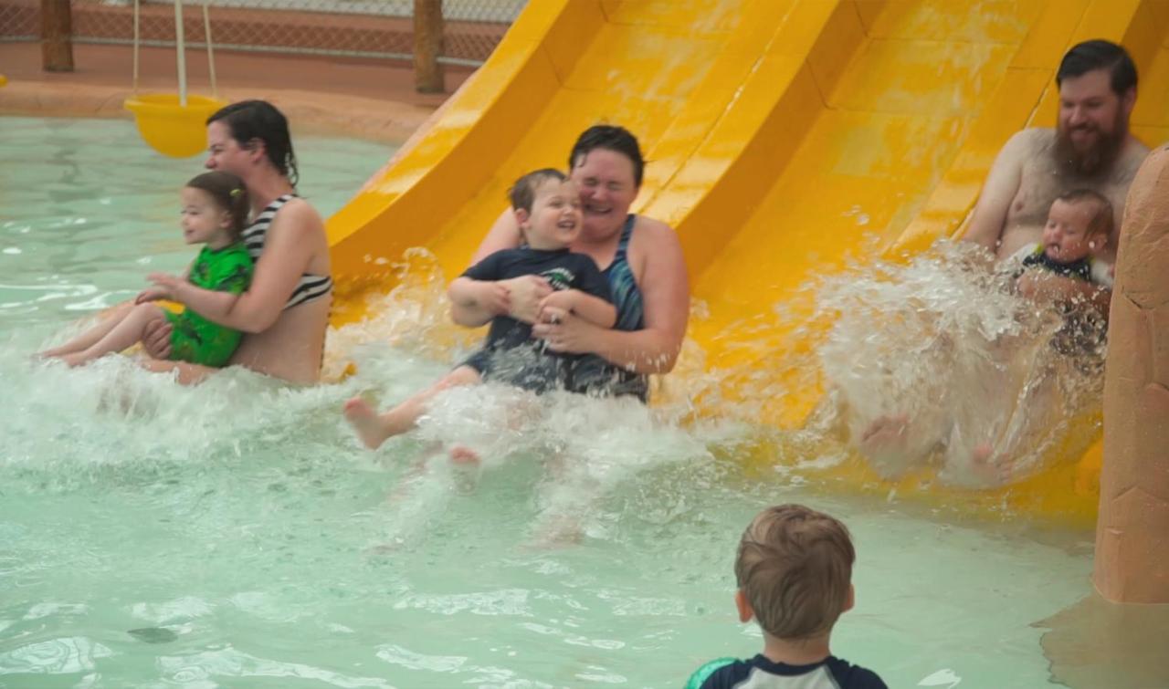 Americana Waterpark Resort & Spa ไนแอการาฟอลส์ ภายนอก รูปภาพ