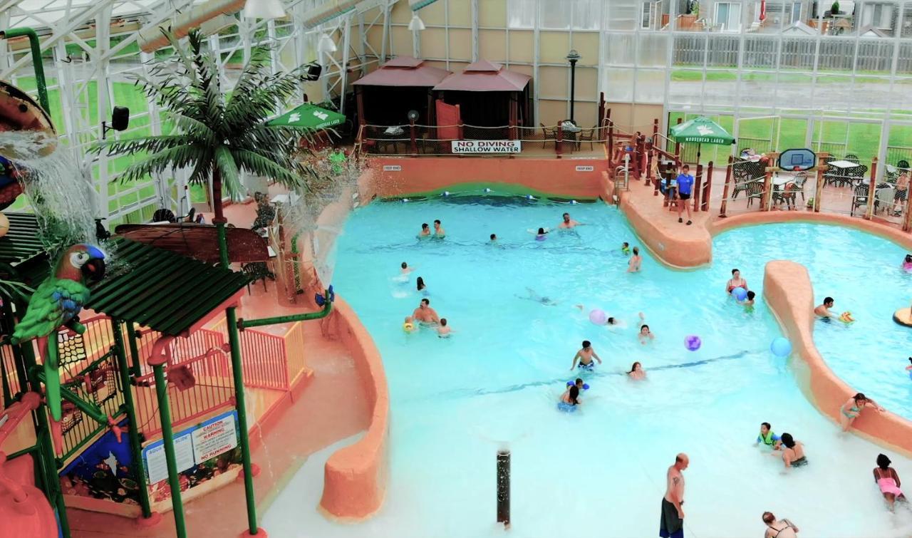 Americana Waterpark Resort & Spa ไนแอการาฟอลส์ ภายนอก รูปภาพ